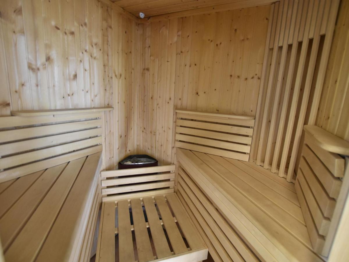 Pretty Holiday Home In Zierow With Fireplace المظهر الخارجي الصورة